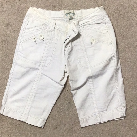 AEROPOSTALE BERMUDAS (2 for 1 Price!) - Picture 4 of 6